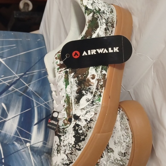 Airwalk Huntington size 9  shoes new splatter paint design by SLICK-BUD - Picture 5 of 5